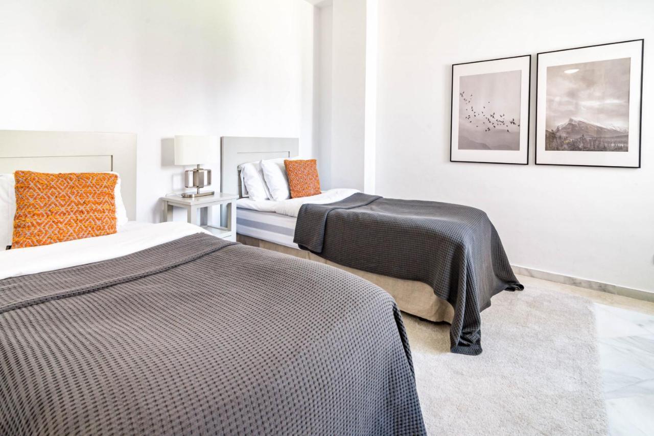 Fa- Luxury 2 Bedroom Apt Fuente Aloha Marbella Luaran gambar
