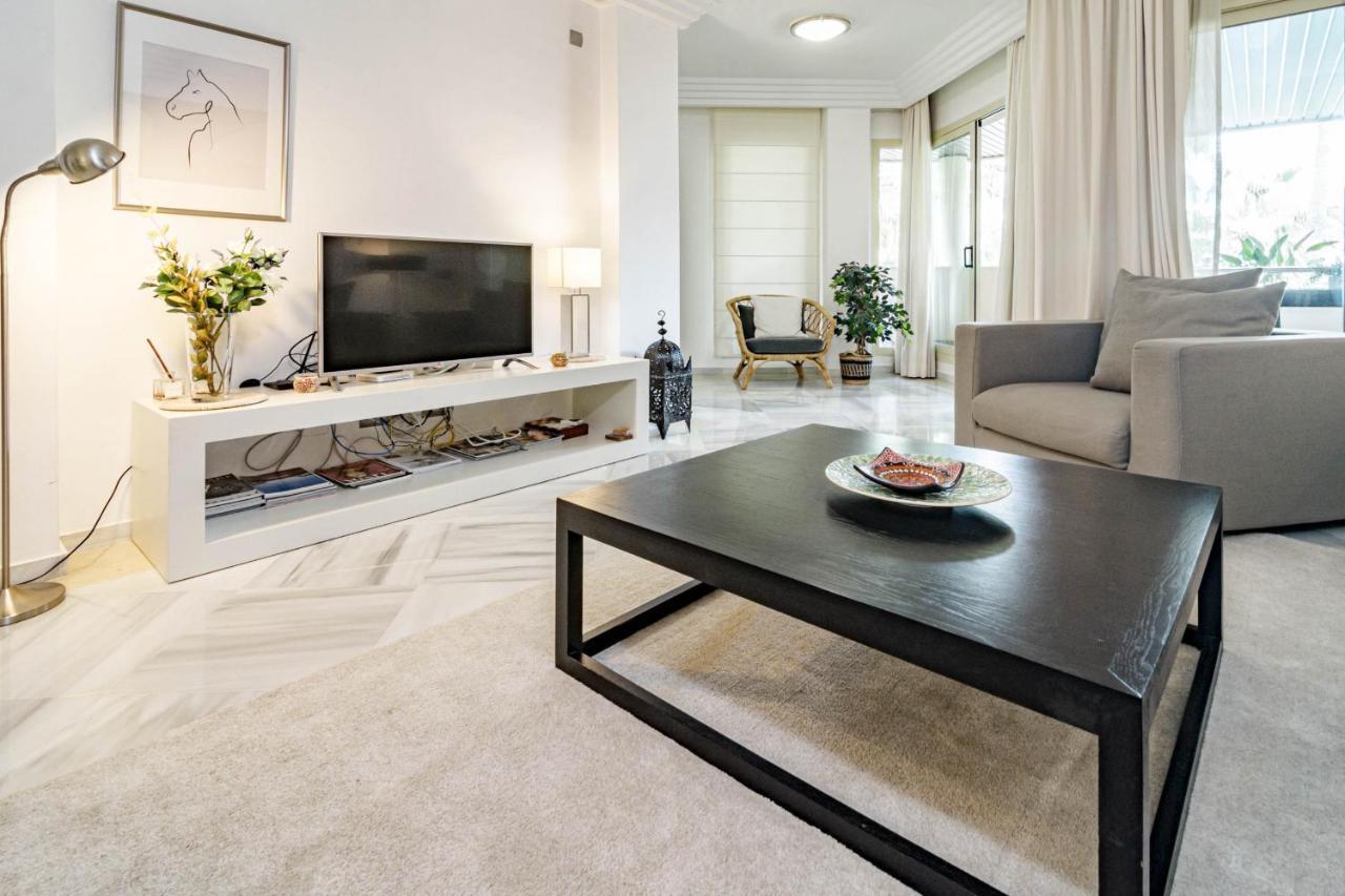 Fa- Luxury 2 Bedroom Apt Fuente Aloha Marbella Luaran gambar