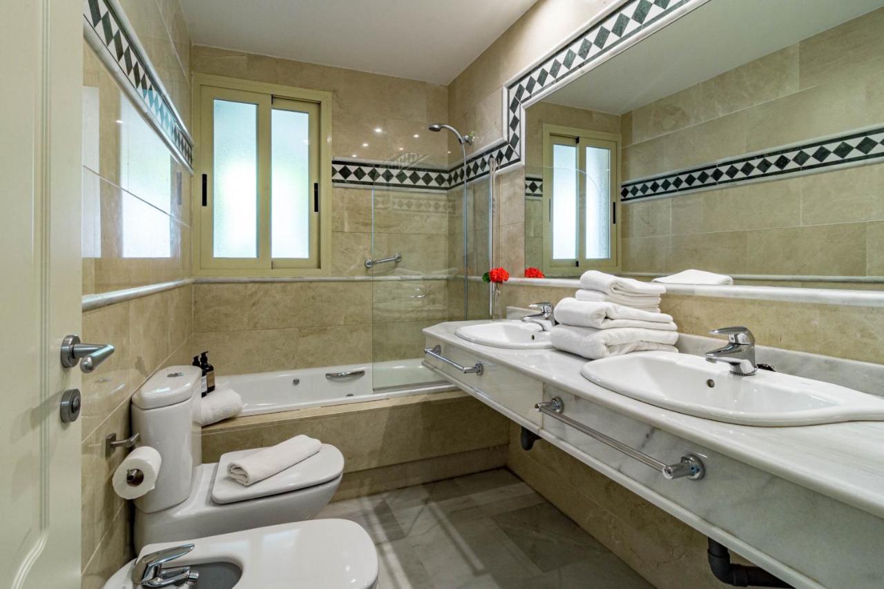 Fa- Luxury 2 Bedroom Apt Fuente Aloha Marbella Luaran gambar