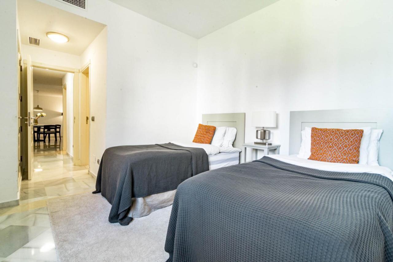 Fa- Luxury 2 Bedroom Apt Fuente Aloha Marbella Luaran gambar